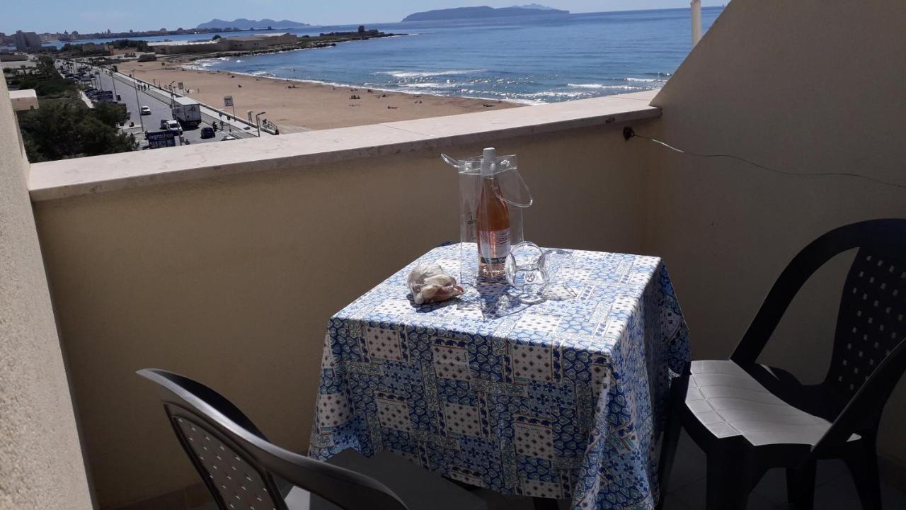 Erice Beach Mare Delux Exterior photo